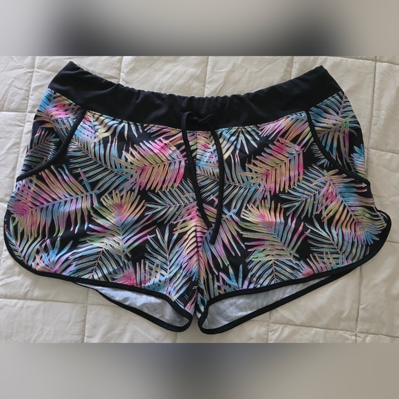 Reel Legends Tropical Print Shorts - Picture 1 of 3